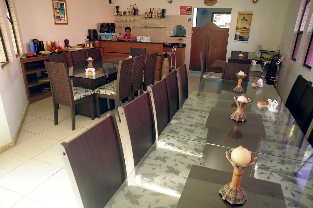 Pousada Restinga Apart Service- Aeroporto Лауро де Фрейтас Екстериор снимка
